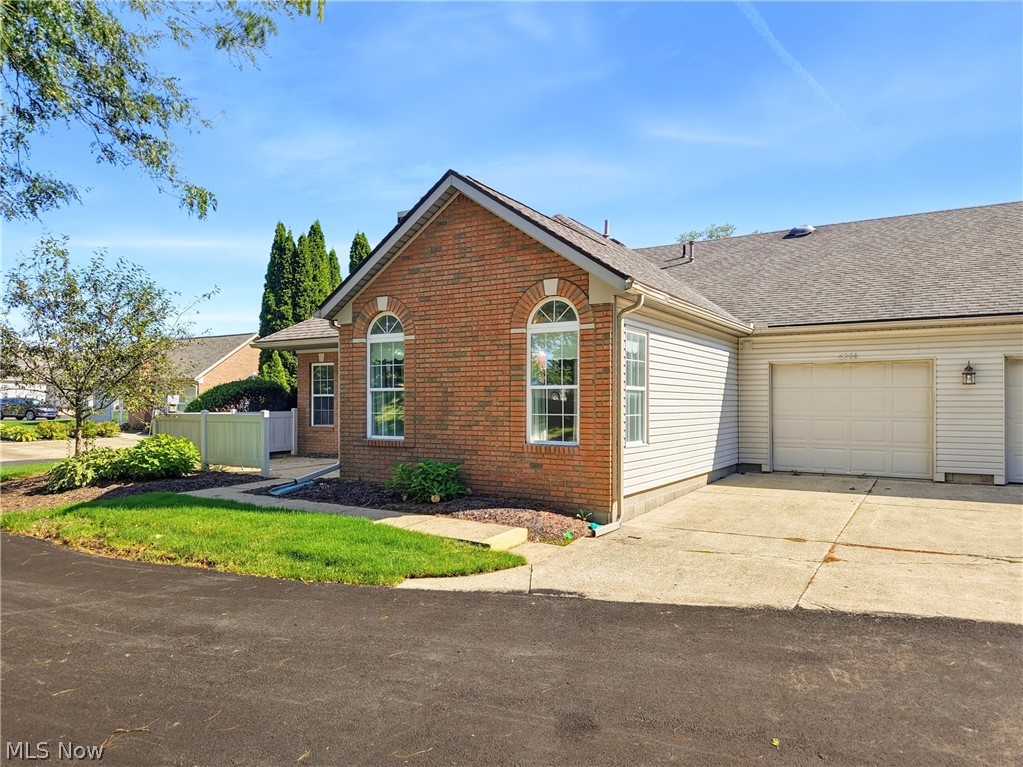 4286 Hunters Chase Lane Wooster OH 44691