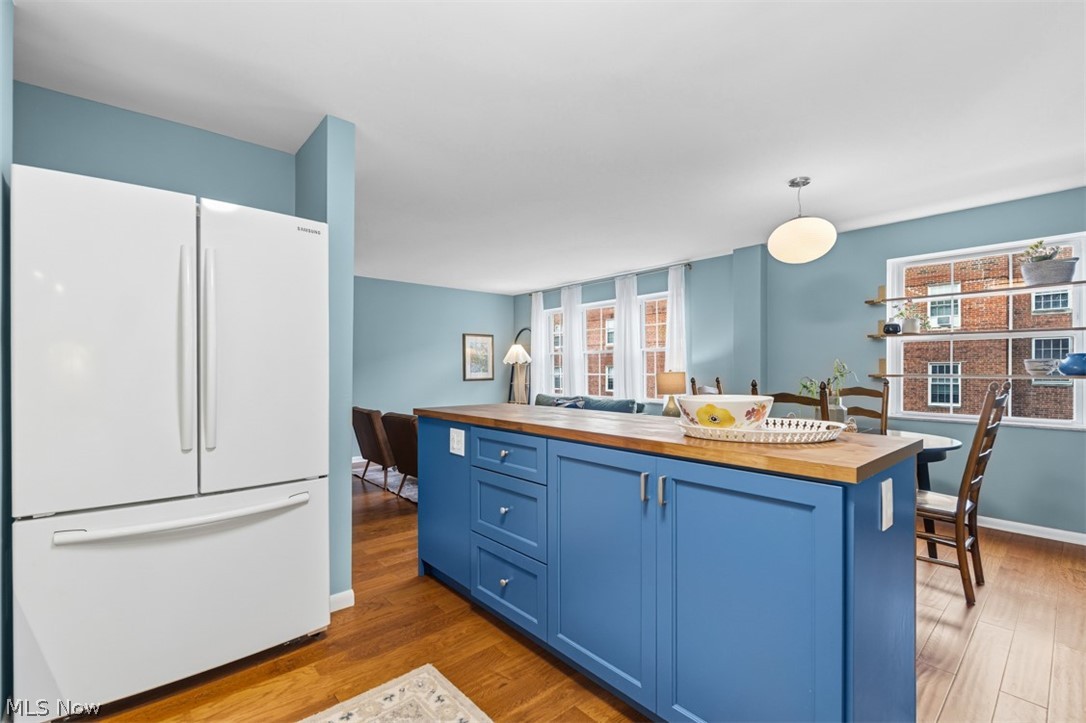 18975 Van Aken Boulevard Shaker Heights OH 44122