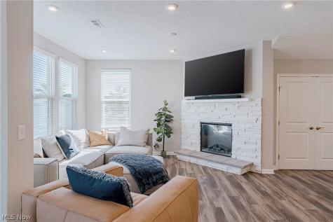 27652 Serviceberry Court Westlake OH 44145