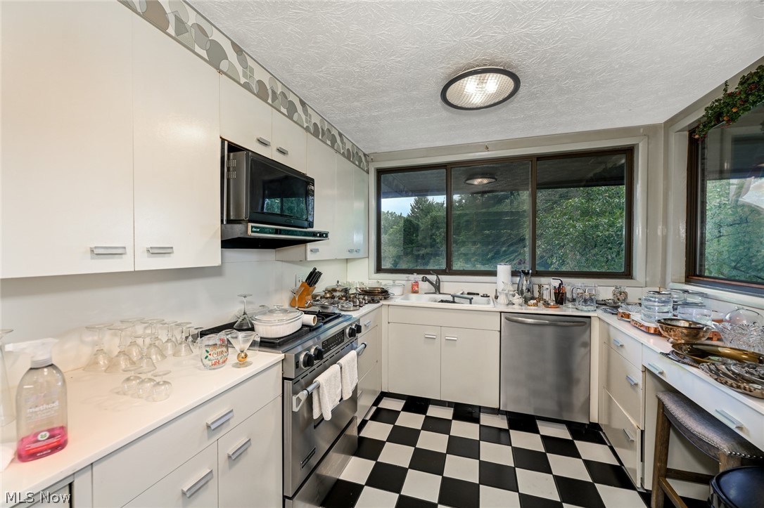 171 Granger Road Medina OH 44256