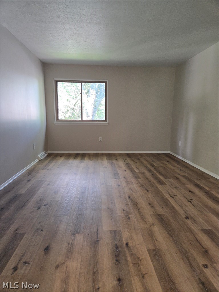 35101 S Turtle Trail Willoughby OH 44094
