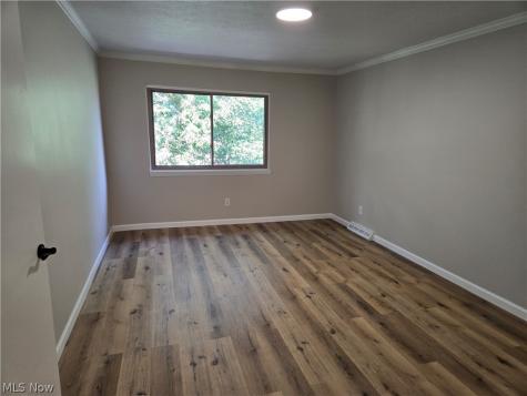 35101 S Turtle Trail Willoughby OH 44094