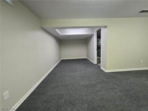 35101 S Turtle Trail Willoughby OH 44094