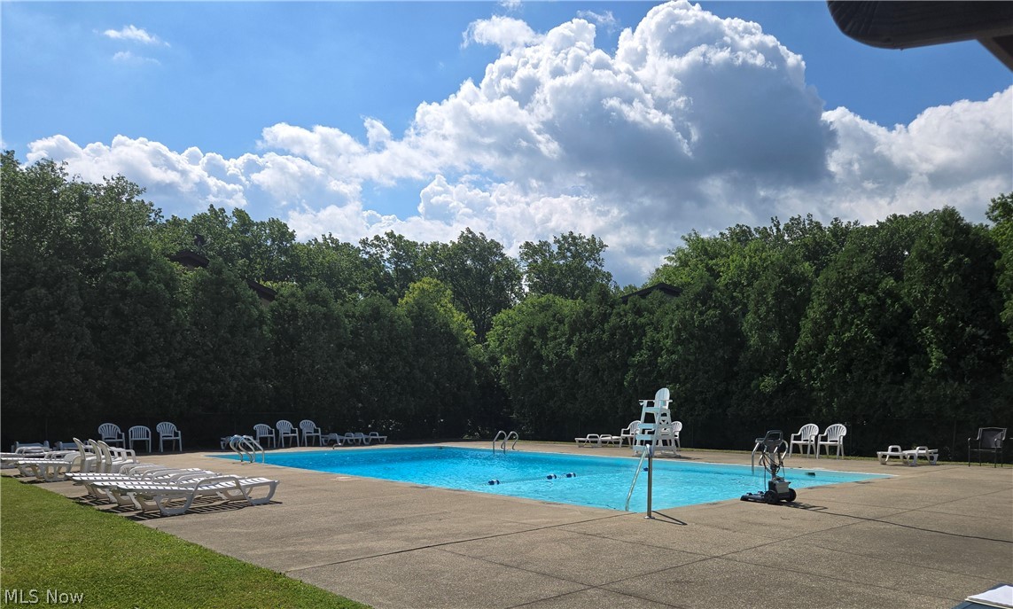 35101 S Turtle Trail Willoughby OH 44094