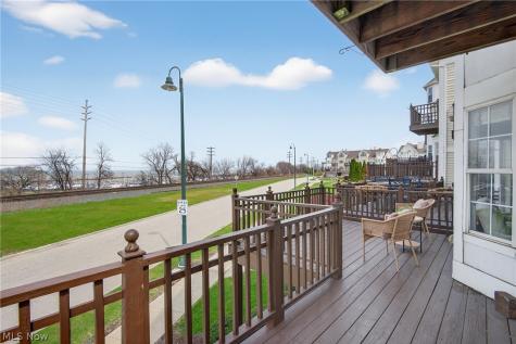 6943 Father Caruso Drive Cleveland OH 44102