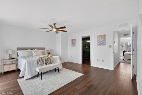 6943 Father Caruso Drive Cleveland OH 44102