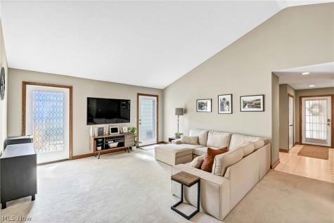 1820 Hampton Run Broadview Heights OH 44147