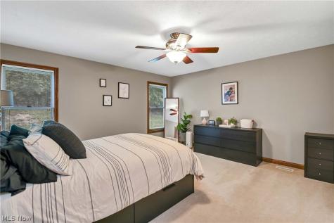 1820 Hampton Run Broadview Heights OH 44147