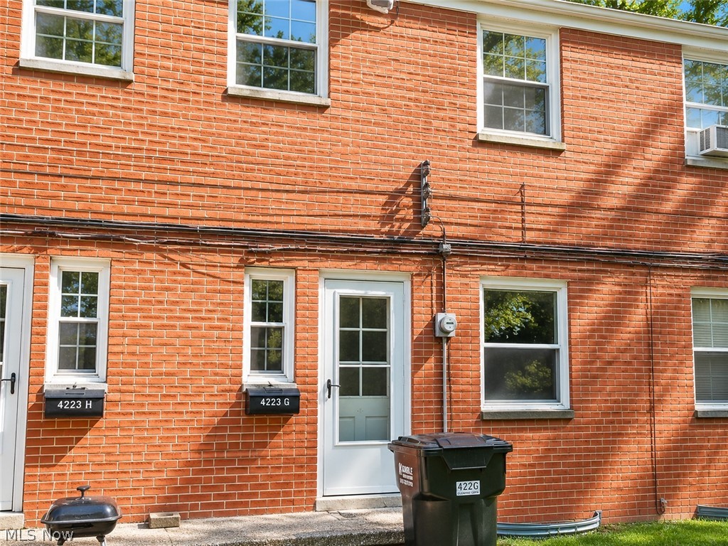 422 Clearview Drive Euclid OH 44123