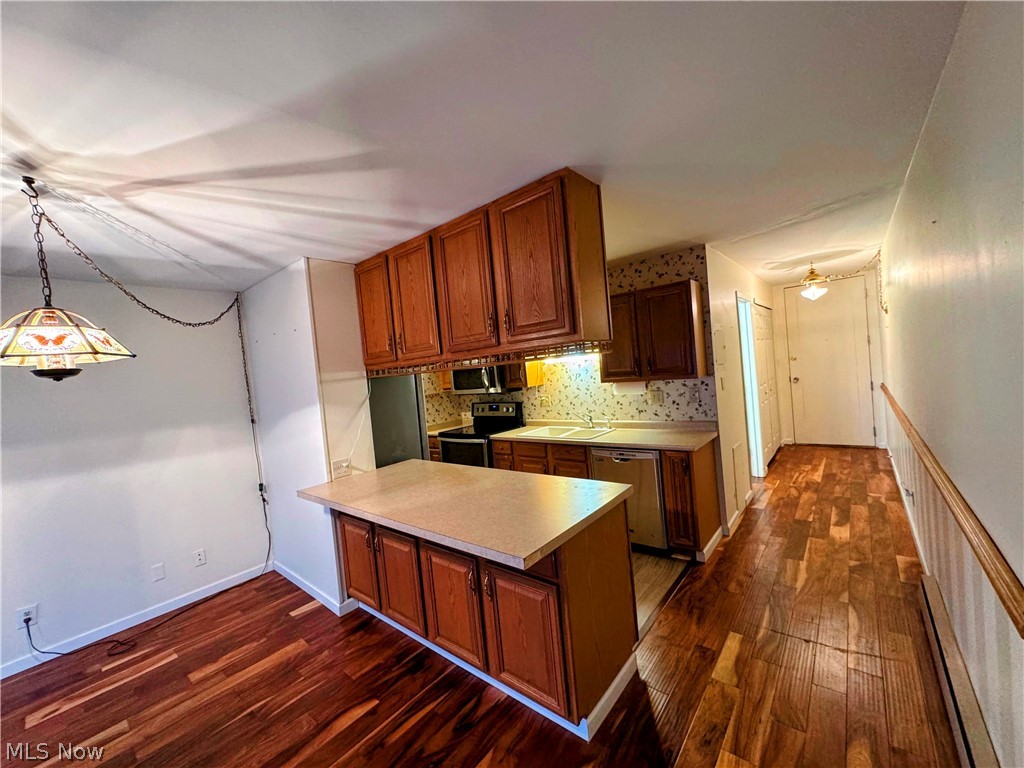 2331 E Market Street Akron OH 44312