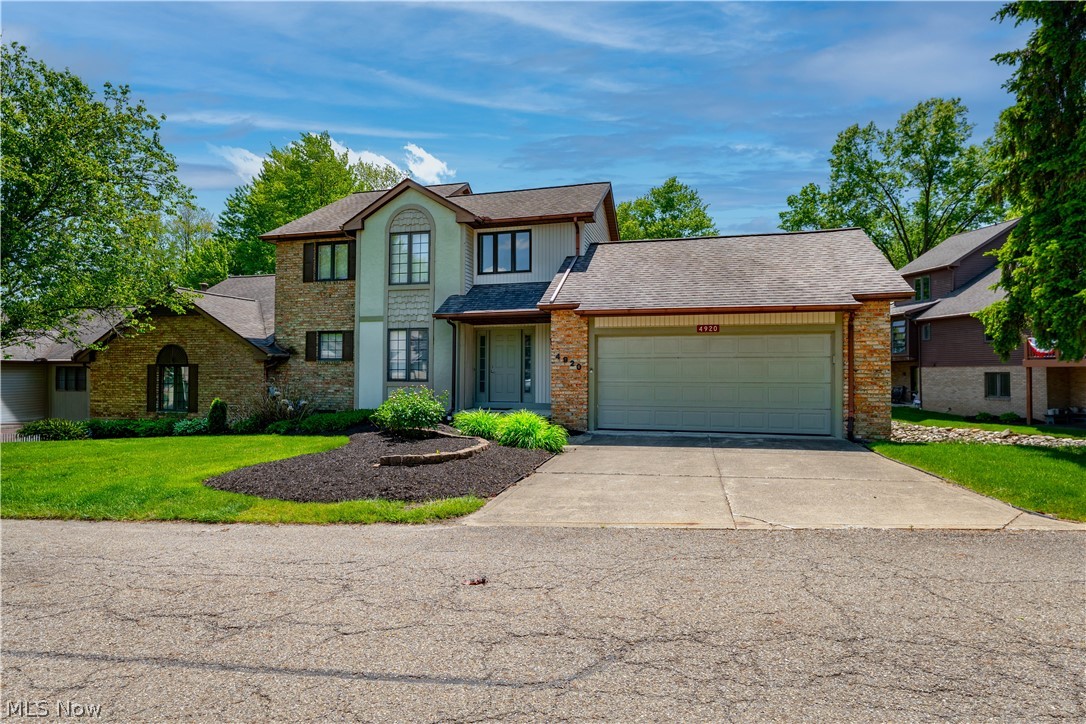 4920 Pond Drive NW North Canton OH 44720