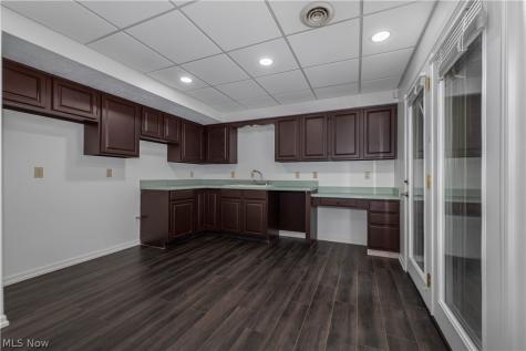 4920 Pond Drive NW North Canton OH 44720