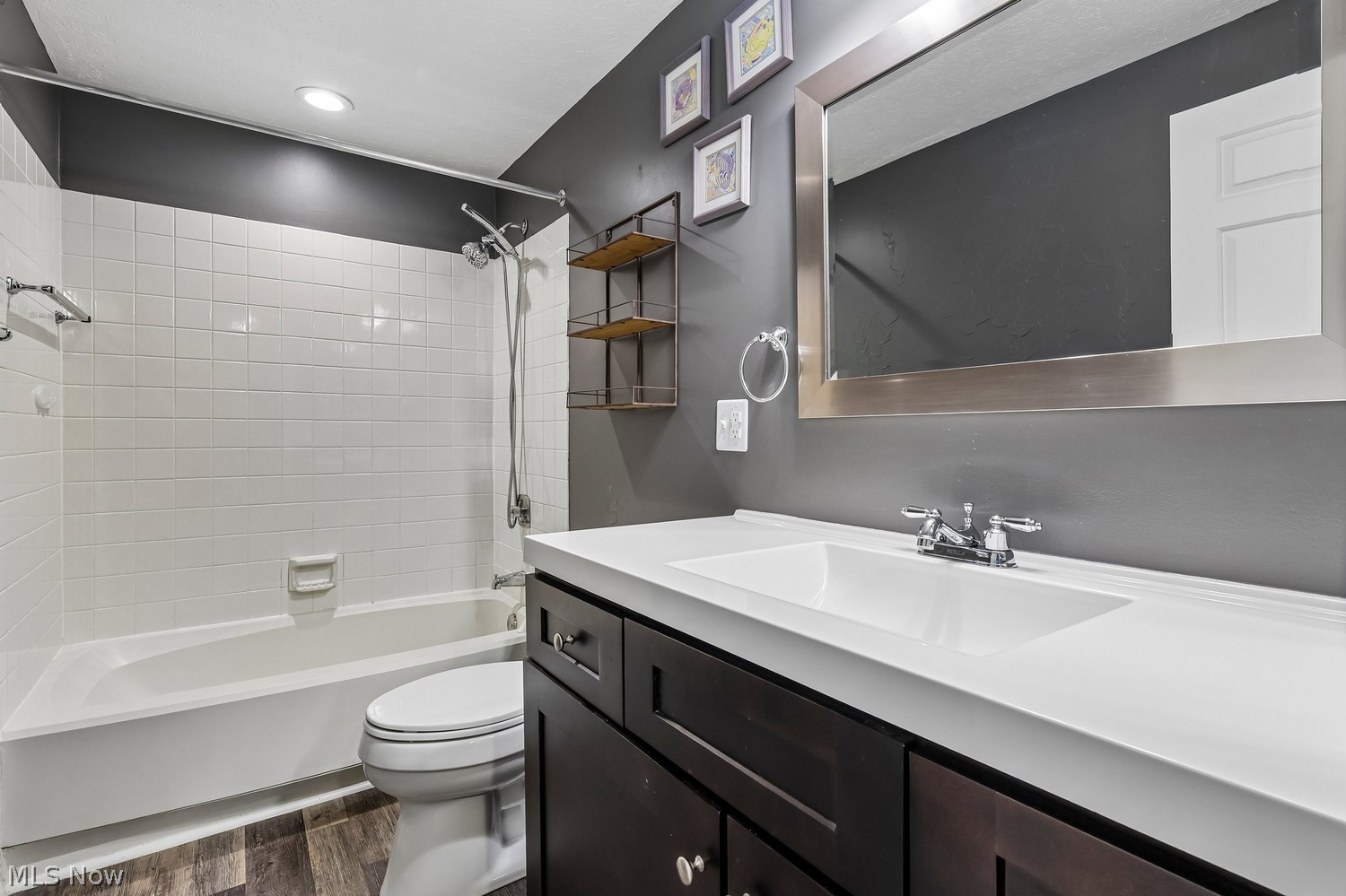 145 Quaker Ridge Drive Akron OH 44313