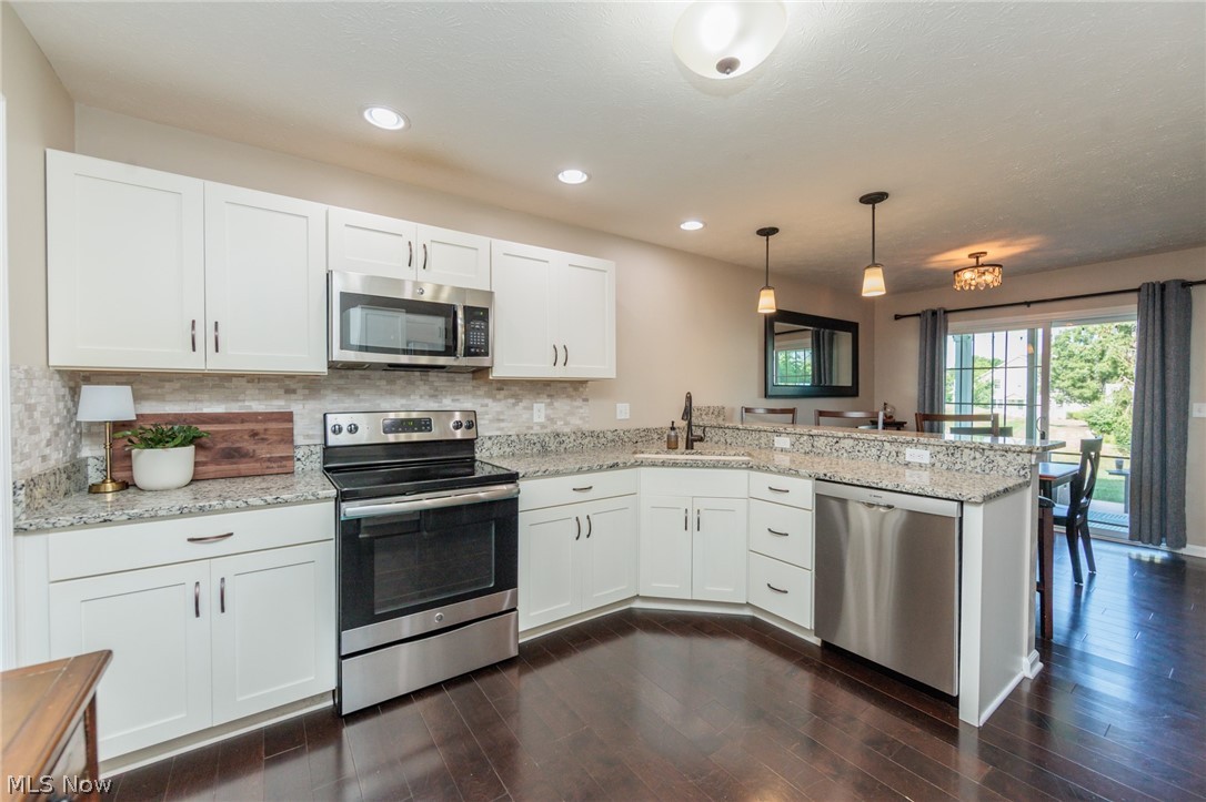 835 Wildberry Circle Avon Lake OH 44012