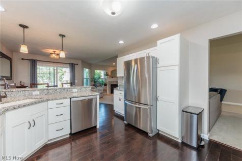 835 Wildberry Circle Avon Lake OH 44012