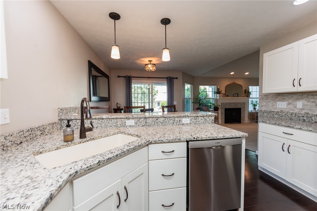835 Wildberry Circle Avon Lake OH 44012