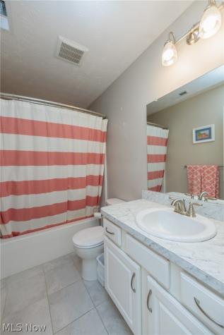 835 Wildberry Circle Avon Lake OH 44012