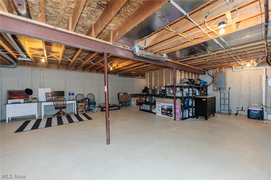 835 Wildberry Circle Avon Lake OH 44012