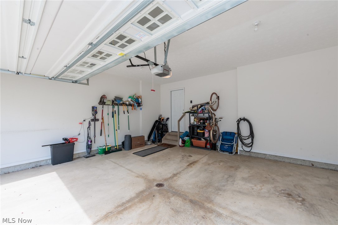 835 Wildberry Circle Avon Lake OH 44012