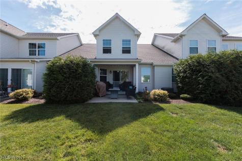 835 Wildberry Circle Avon Lake OH 44012