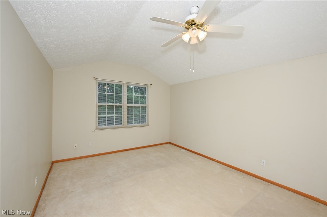 4007 Falconswalk Court Stow OH 44224