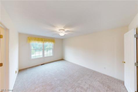 551 Daleview Drive Aurora OH 44202