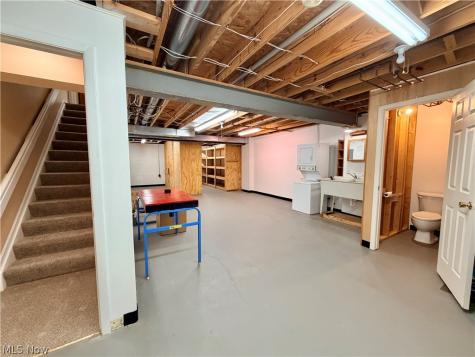 551 Daleview Drive Aurora OH 44202
