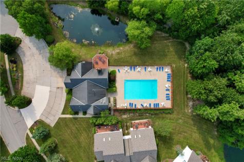 551 Daleview Drive Aurora OH 44202