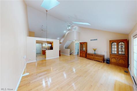 551 Daleview Drive Aurora OH 44202