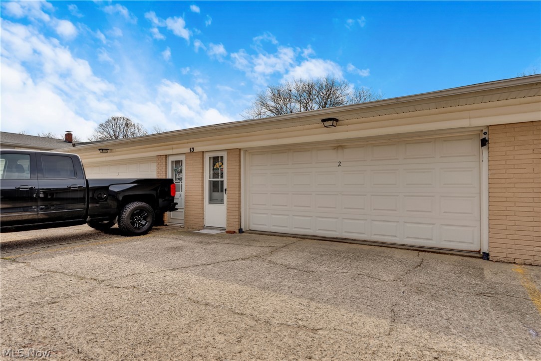 13 Meadowlawn Drive Mentor OH 44060