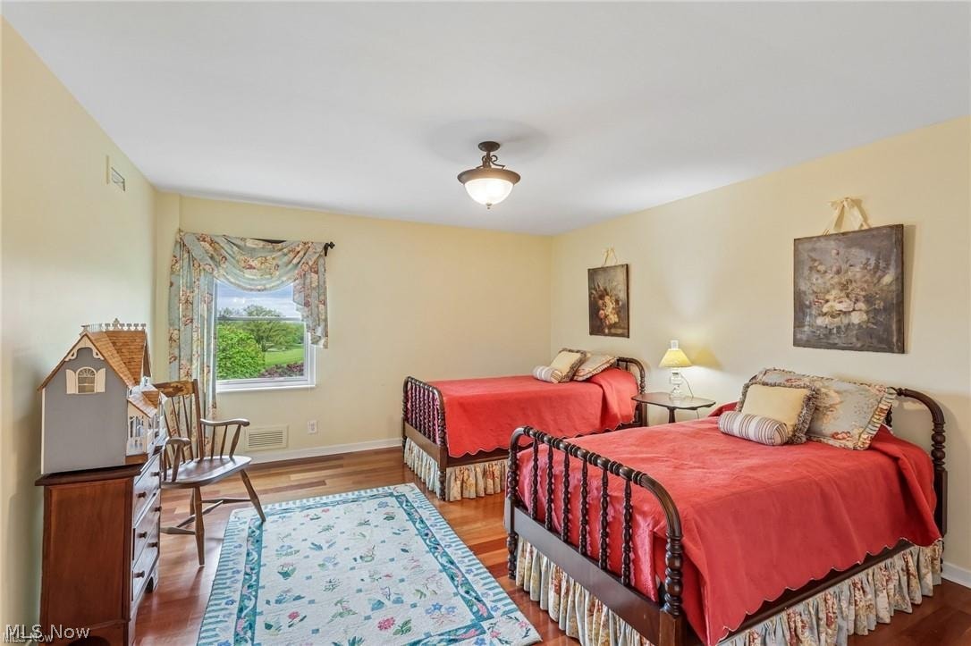 275 N Portage Path Akron OH 44303
