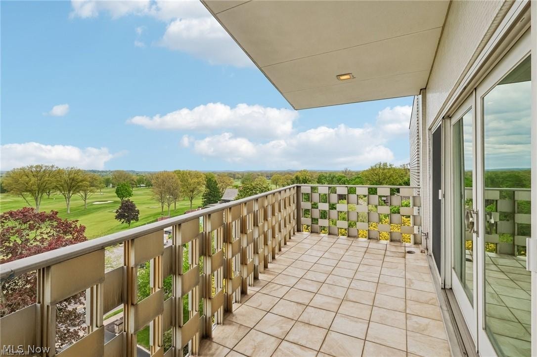 275 N Portage Path Akron OH 44303