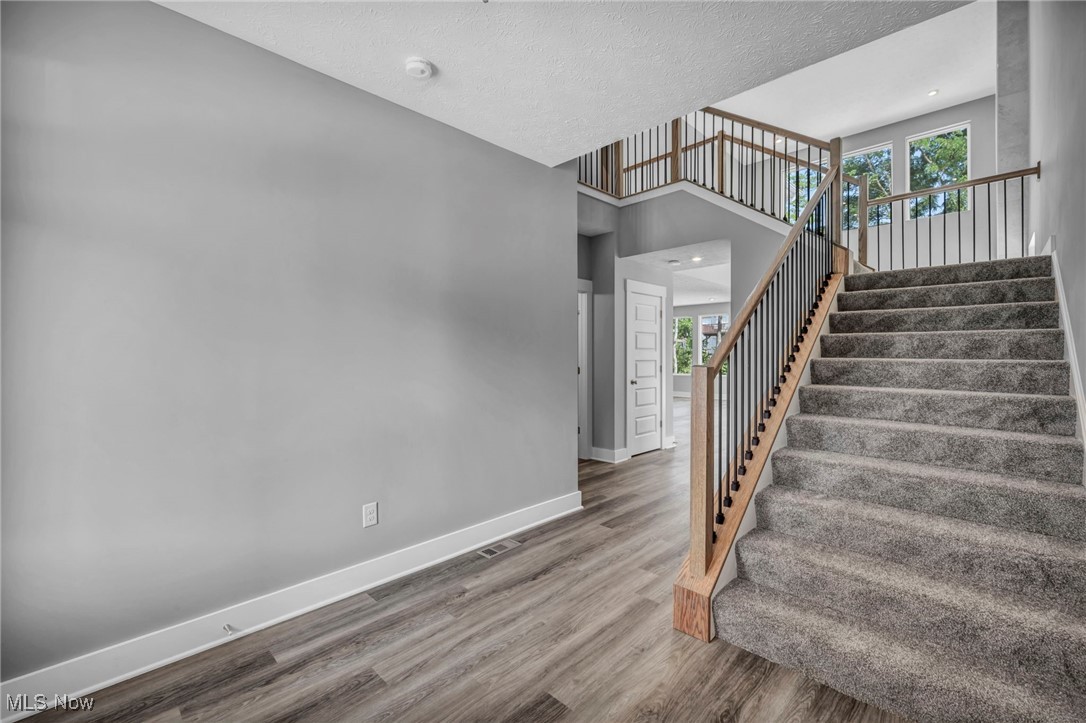 2088 Glenmont Drive Brunswick OH 44212