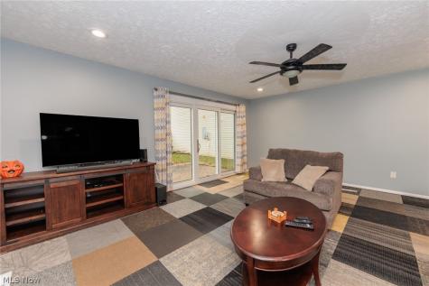 88 Castle Court Brunswick OH 44212