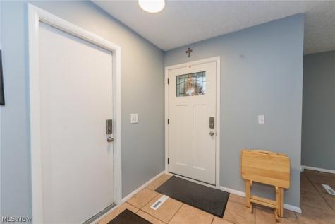 88 Castle Court Brunswick OH 44212