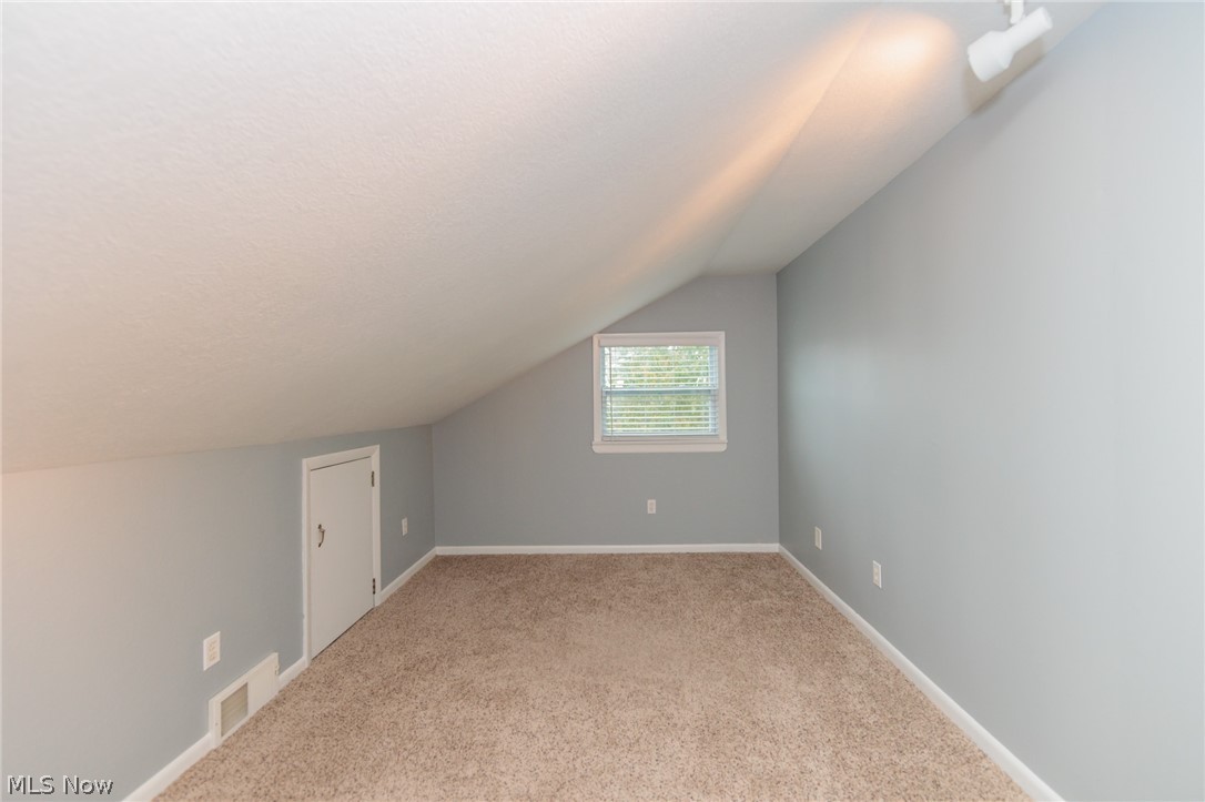 88 Castle Court Brunswick OH 44212