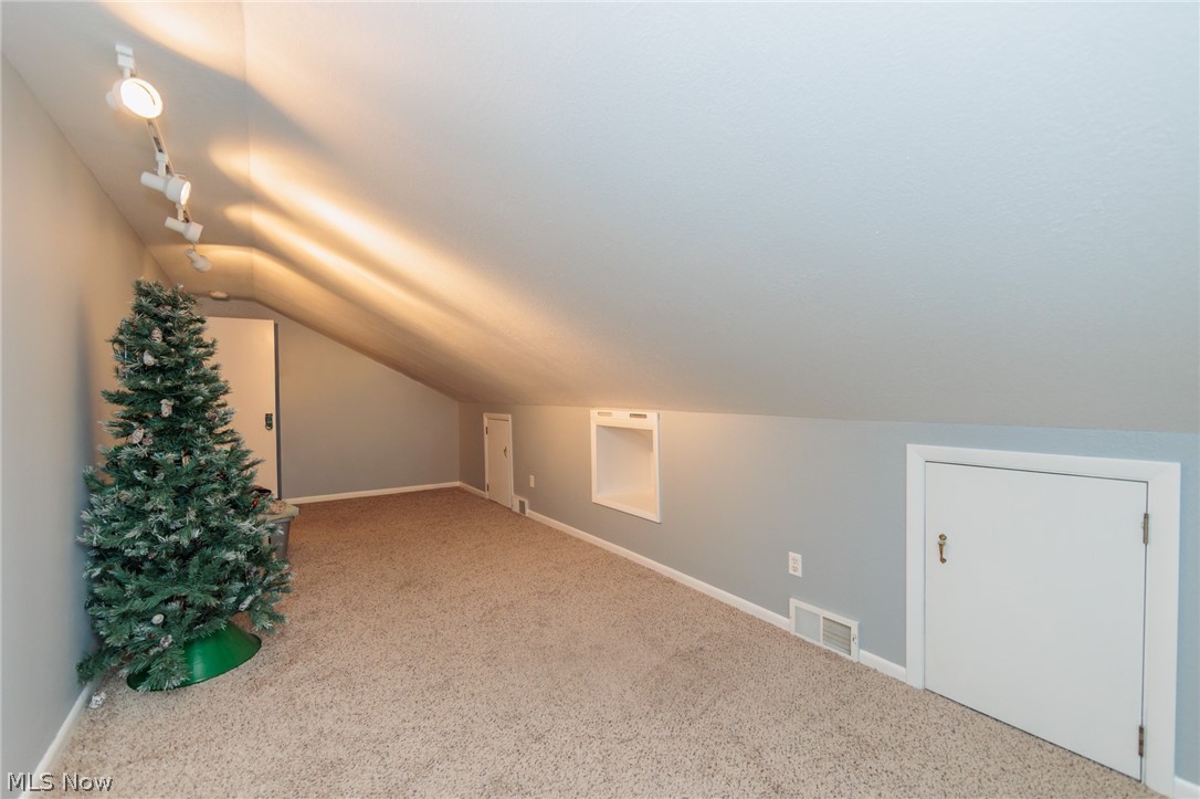 88 Castle Court Brunswick OH 44212