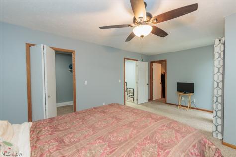 88 Castle Court Brunswick OH 44212