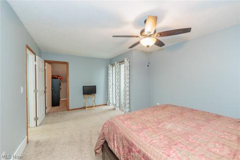 88 Castle Court Brunswick OH 44212