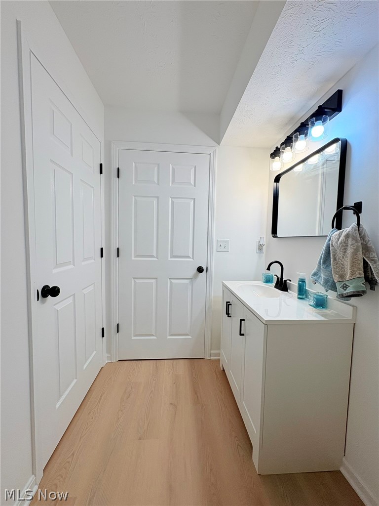 23003 Chandlers Lane Olmsted Falls OH 44138