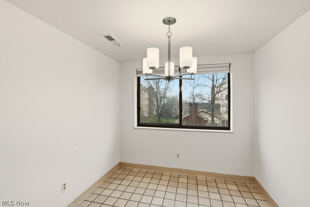160 Fox Hollow Drive Mayfield Heights OH 44124
