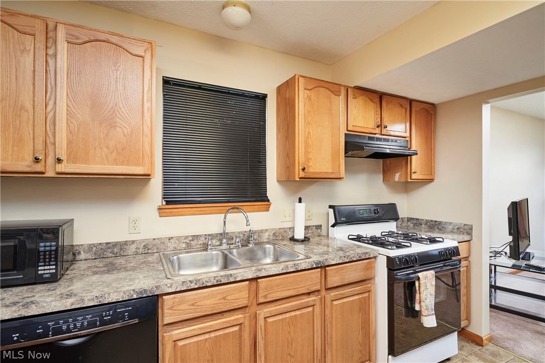 152 Steele Avenue Painesville OH 44077