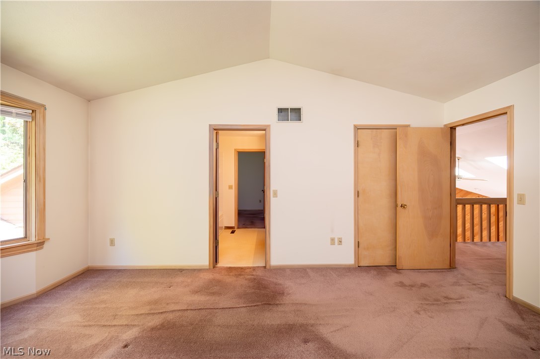 9114 Inverrary Drive SE Howland OH 44484