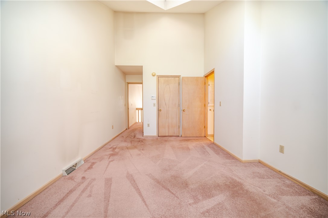 9114 Inverrary Drive SE Howland OH 44484