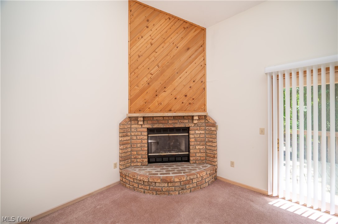 9114 Inverrary Drive SE Howland OH 44484