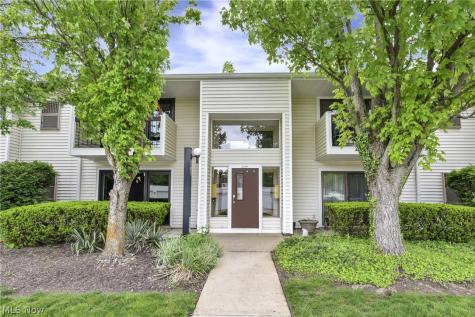 2880 N Bay Drive Westlake OH 44145