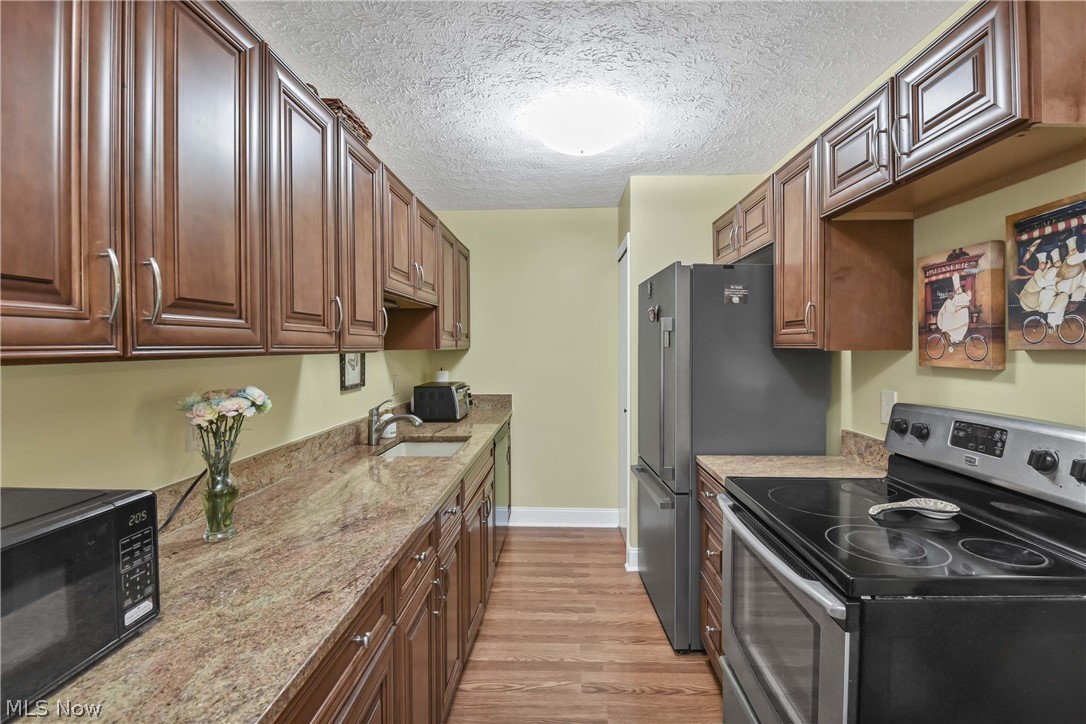 2880 N Bay Drive Westlake OH 44145
