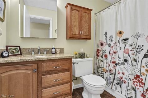 2880 N Bay Drive Westlake OH 44145
