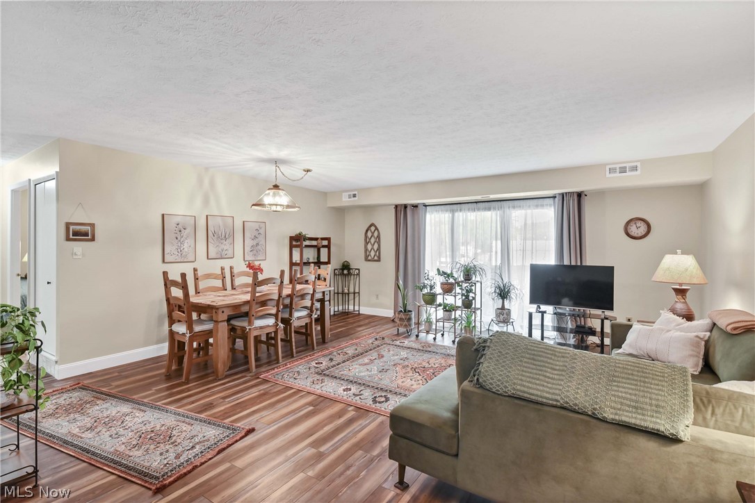 2880 N Bay Drive Westlake OH 44145