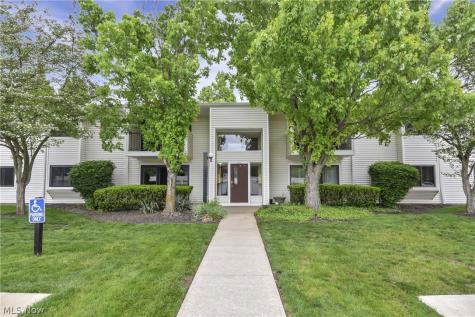 2880 N Bay Drive Westlake OH 44145
